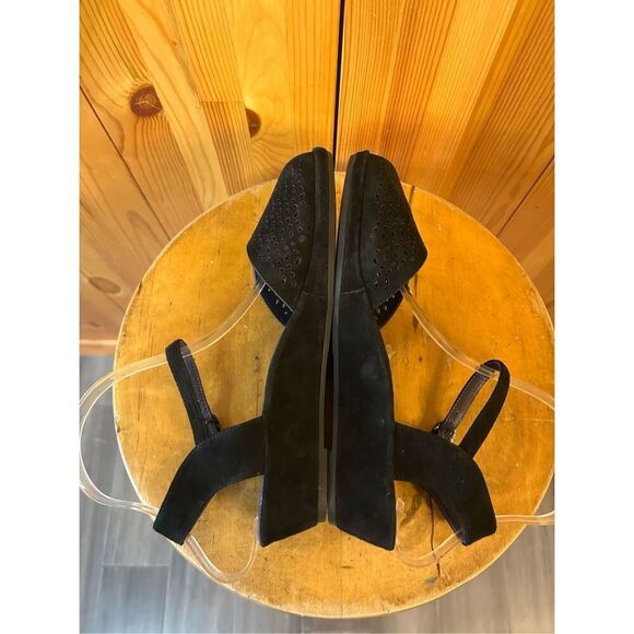 Vaneli 'Darlene' in black suede A perforated vamp and slim ankle strap size 8.5 - Picture 6 of 8